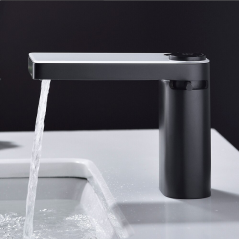 Cuela : Mitigeur Lavabo Noir High-Tech avec Affichage Température Innovant