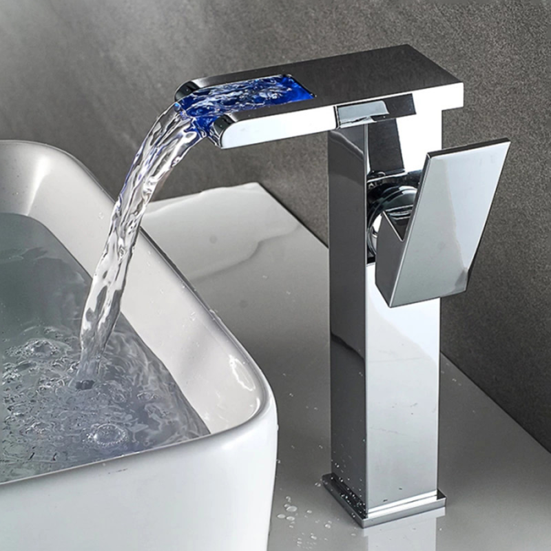 Mitigeur Lavabo LED Proton – Cascade Lumineuse et Style Moderne Unique