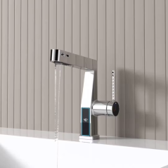 Mitigeur chromé LED : design moderne, température affichée et économie d'eau