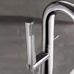 Cuba - Mitigeur de baignoire îlot chrome : design, qualité et élégance