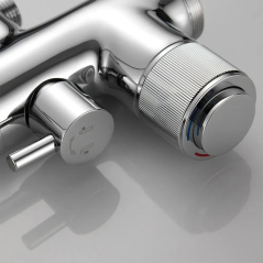 Mitigeur Alost Chrome : LED Innovante et Élégance pour Votre Salle de Bain