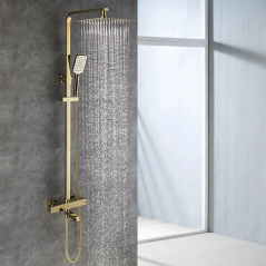 "Colonne Bain-Douche Dorée Cécile : Luxe, Sécurité et Design Élégant"