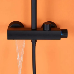 "Colonne de Douche Haphrodite Noire : Luxe, Fonctionnalité et Design Moderne"